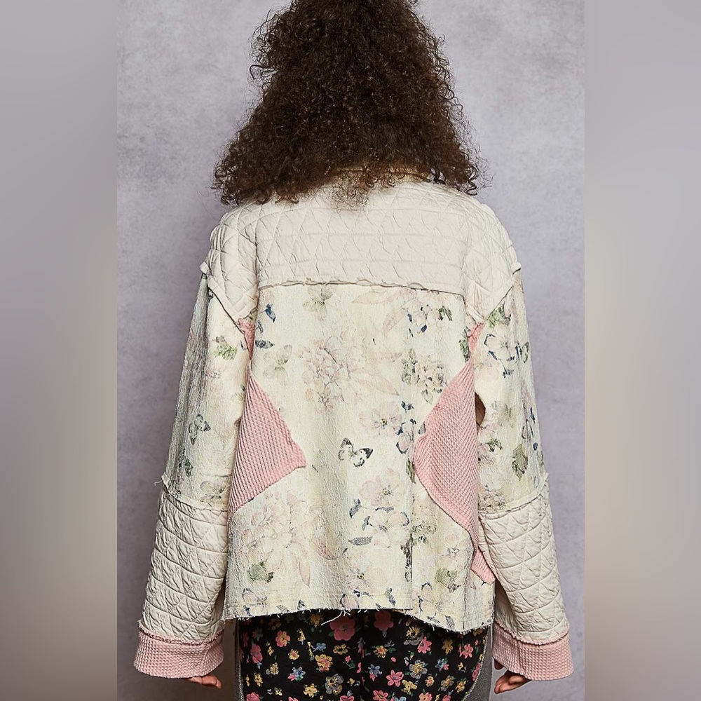Sold out! POL medium weight butterfly and peony kisses button jacket - Picture 2 of 3